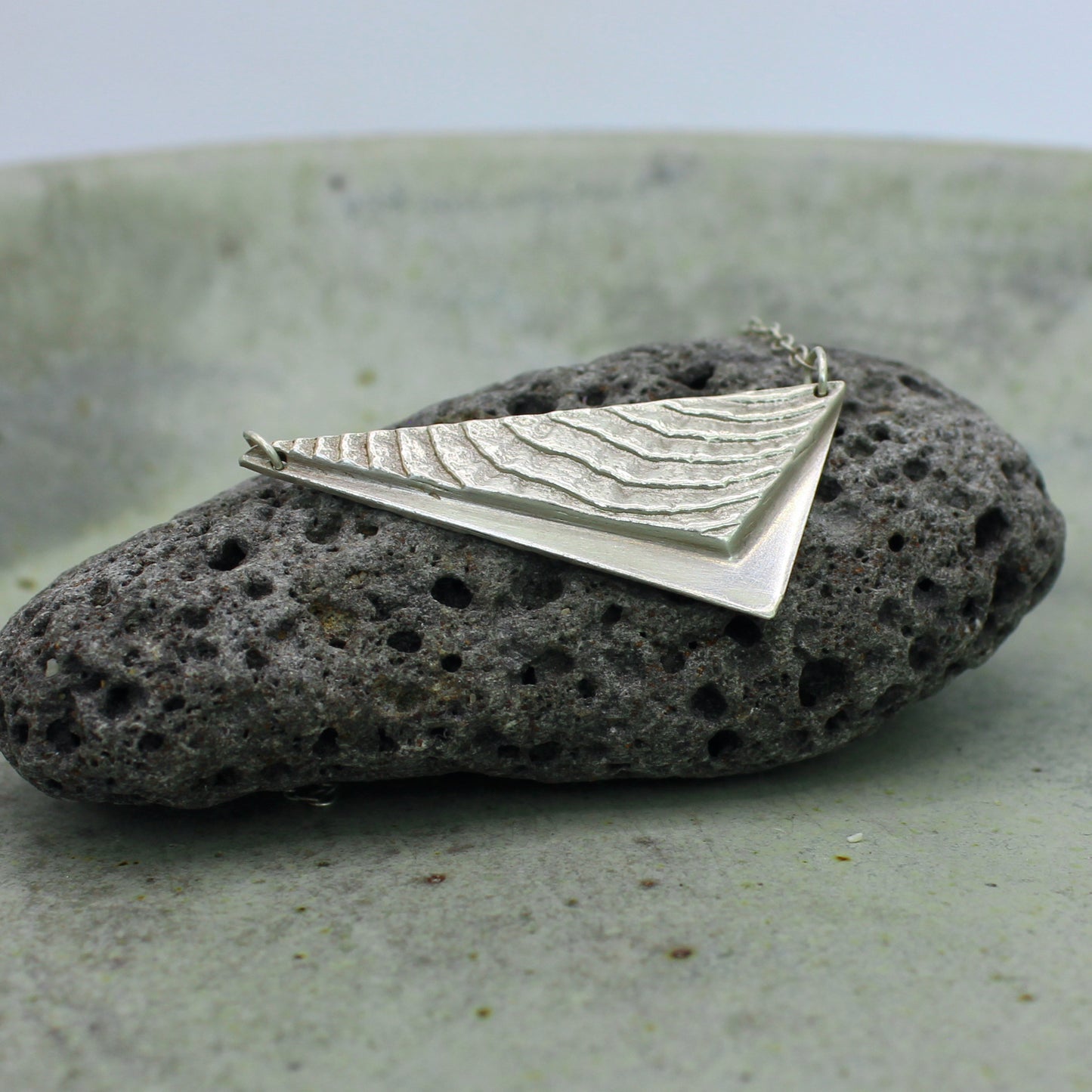 Tund Necklace | cuttlefish texture