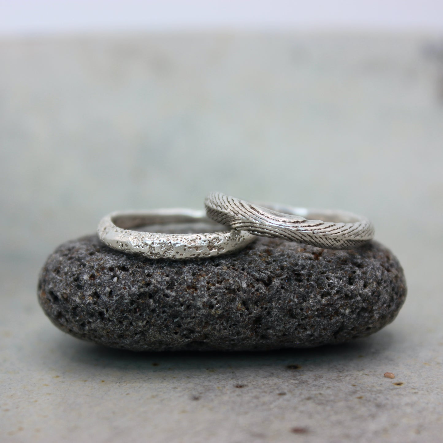 Jom ring | sand texture