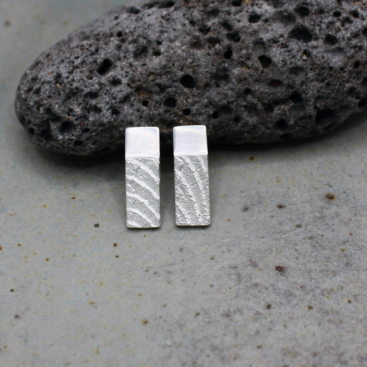 Horizon studs | cuttlefish texture